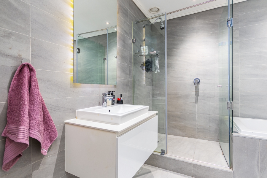 1 Bedroom Property for Sale in Cape Town City Centre Western Cape